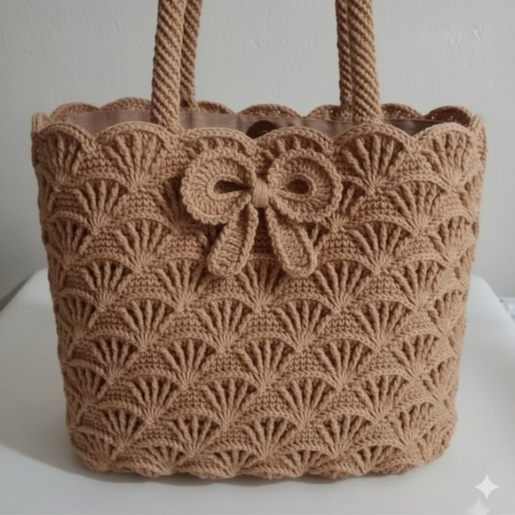 Chic Red Crochet Tote Bag - Picture 4 of 8